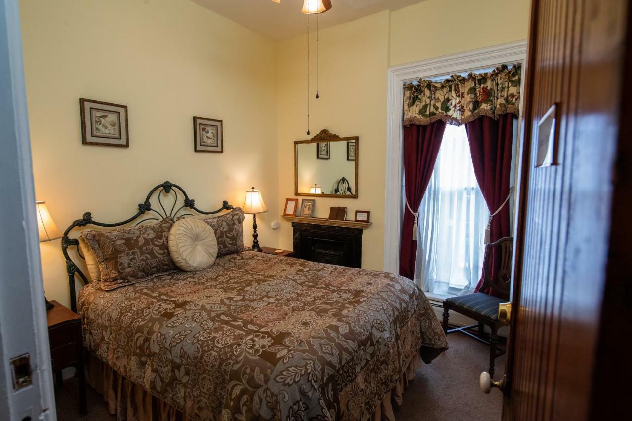 Spencer House Bed & Breakfast Erie Exteriér fotografie